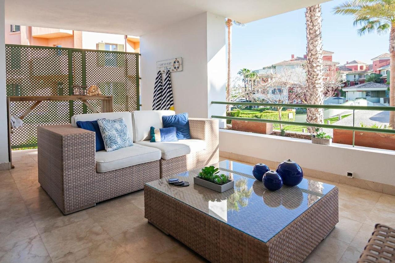 Polo Royale Waterfront Luxury Apt - 3 Terraces And Pool Sotogrande Exterior photo